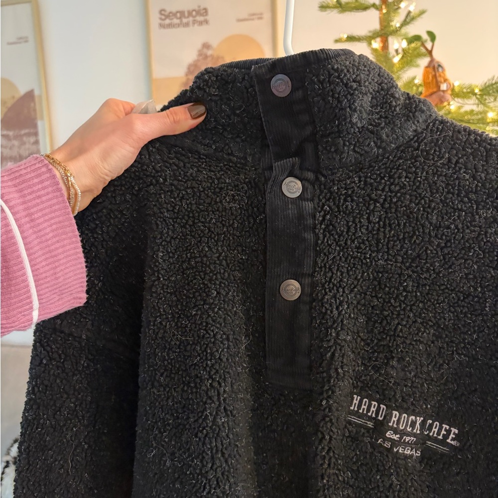 Hard Rock Cafe Black Fleece Jacket